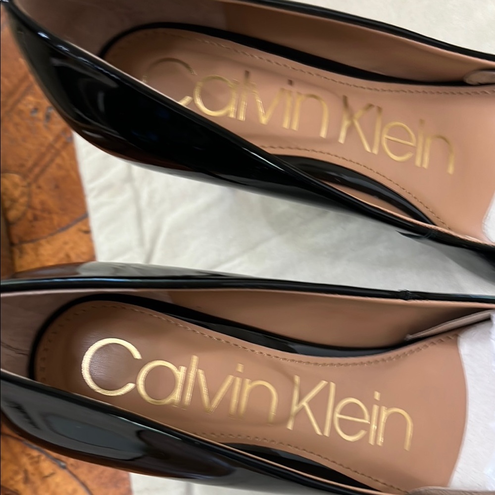 Calvin Klein Women's Black Pumps - Picture 5 of 7